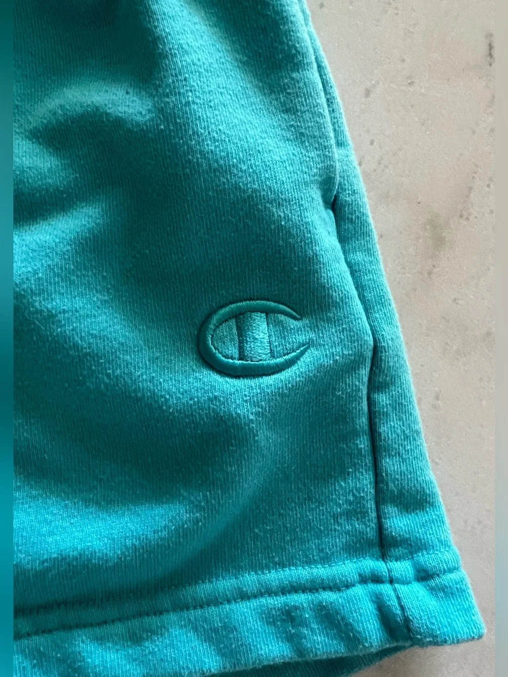 Champion  Embroidered Logo Pockets Soft French Terry Teal Shorts Women’s Small